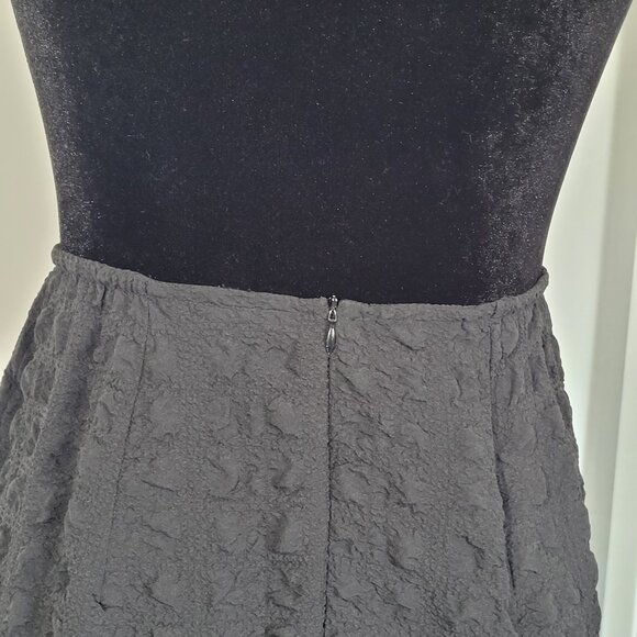 Courtney Washington Textured Black Flared Maxi Skirt - Picture 5 of 11